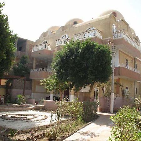 Luxor Light Retreat Exterior foto